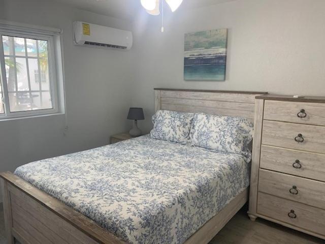 מלון Grace Bay Place מראה חיצוני תמונה