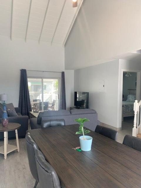 מלון Grace Bay Place מראה חיצוני תמונה