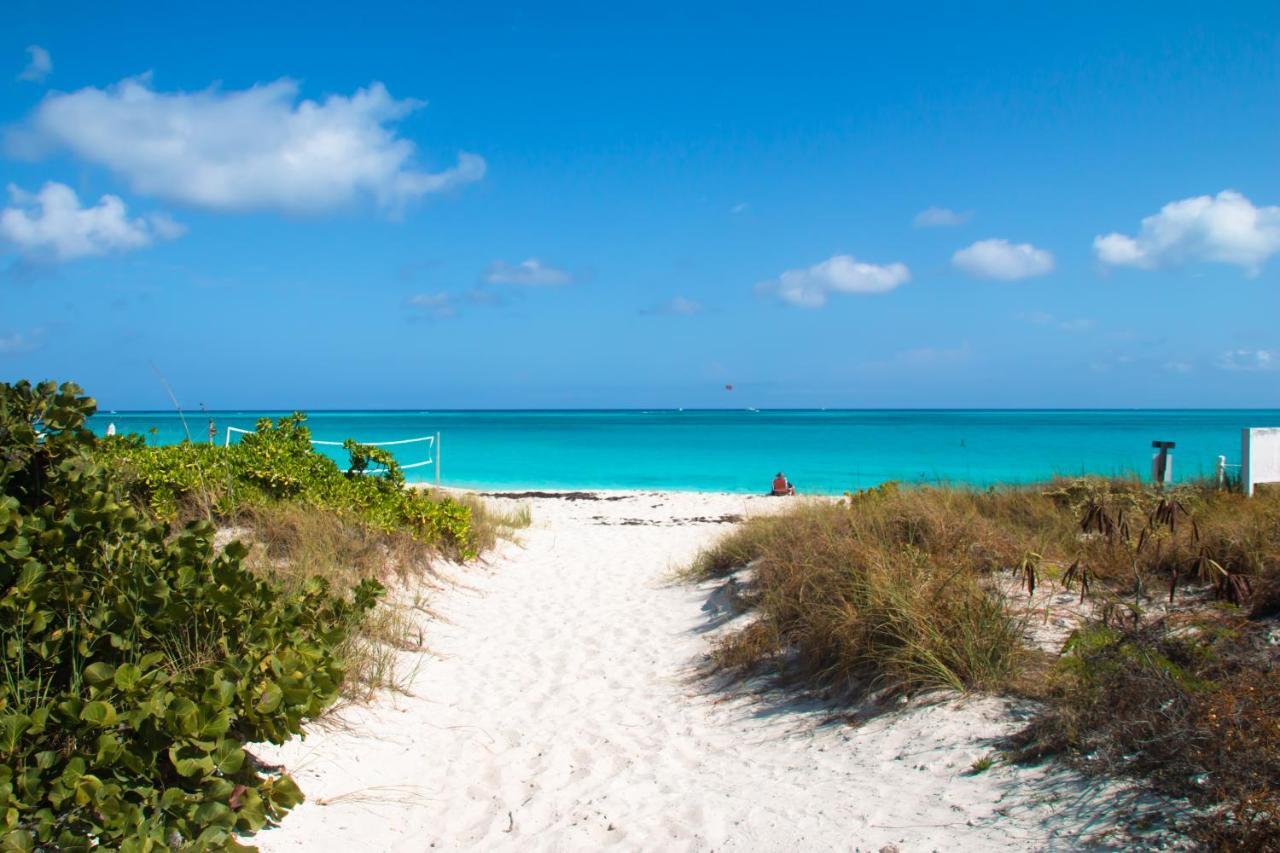 מלון Grace Bay Place מראה חיצוני תמונה